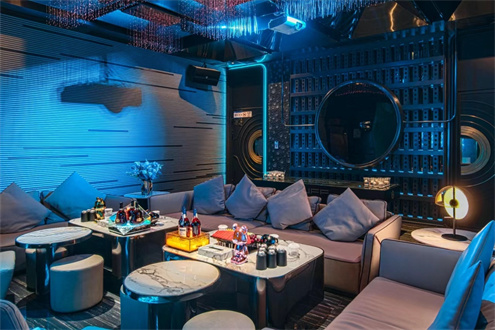 重庆东方魅力ktv招聘男模酒吧服务员【兼职日结】职业态度严谨